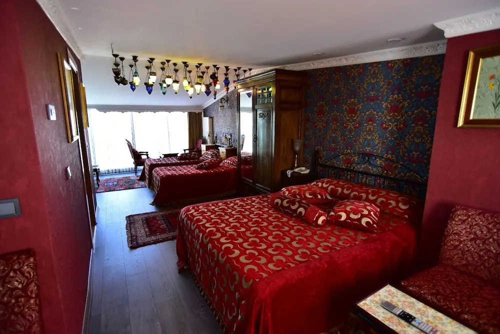 Family Dört Kişilik Oda