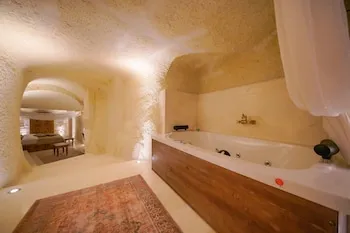Fairyland Cave Hotel - Özel Sınıf