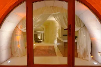 Fairyland Cave Hotel - Özel Sınıf