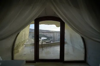 Fairyland Cave Hotel - Özel Sınıf