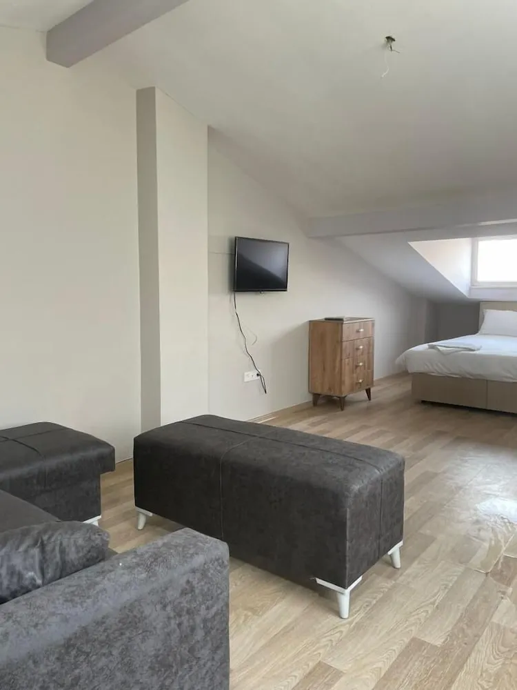 Classic Çatı Katı (Loft)
