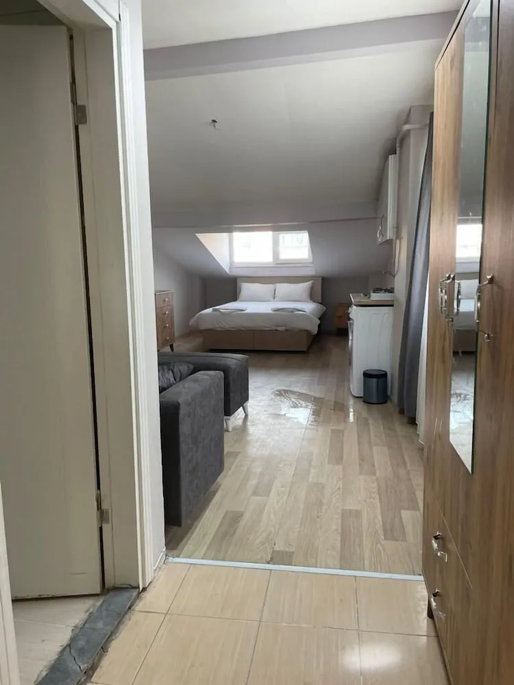 Classic Çatı Katı (Loft)