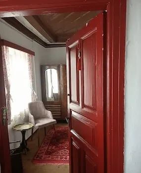 Sardunya Konak
