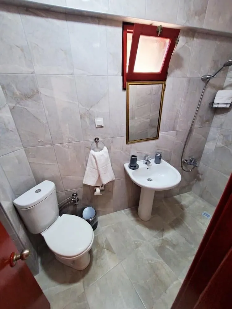 Standard Tek Büyük Yataklı Oda, 1 Yatak Odası, Sigara İçilmez, Deniz Manzaralı