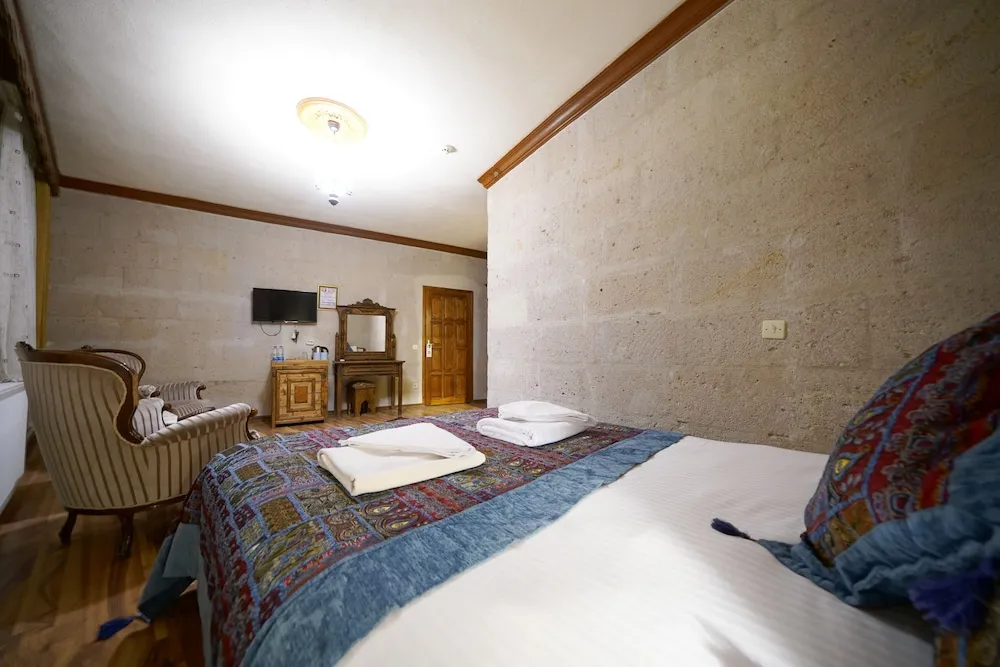 Comfort Tek Büyük Yataklı Oda