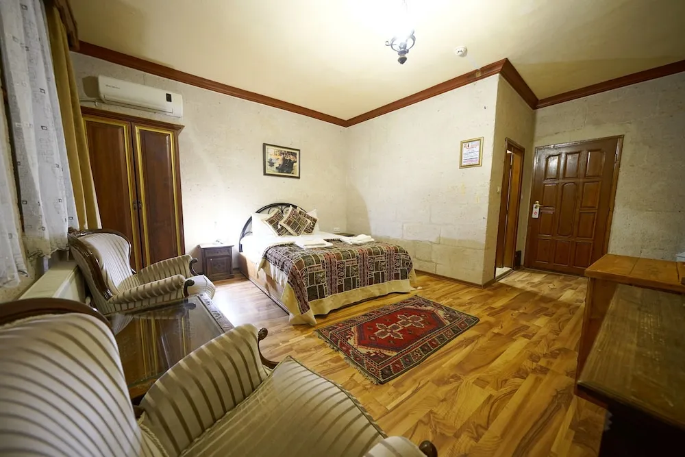 Comfort Tek Büyük Yataklı Oda