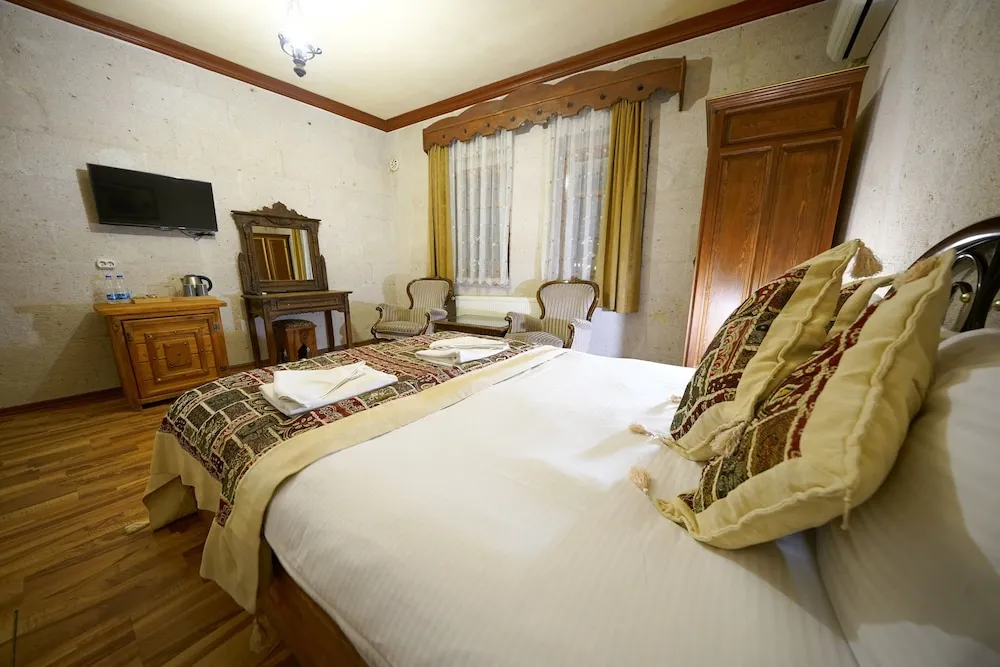 Comfort Tek Büyük Yataklı Oda