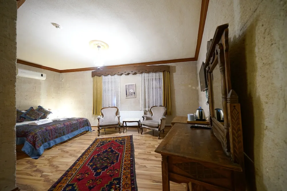 Comfort Tek Büyük Yataklı Oda