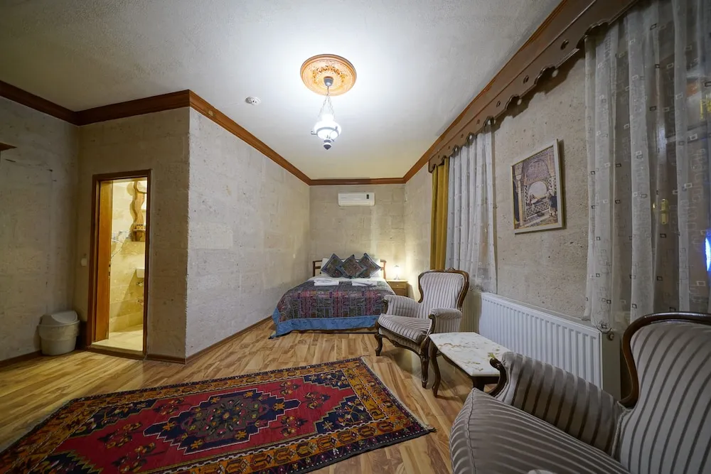 Comfort Tek Büyük Yataklı Oda