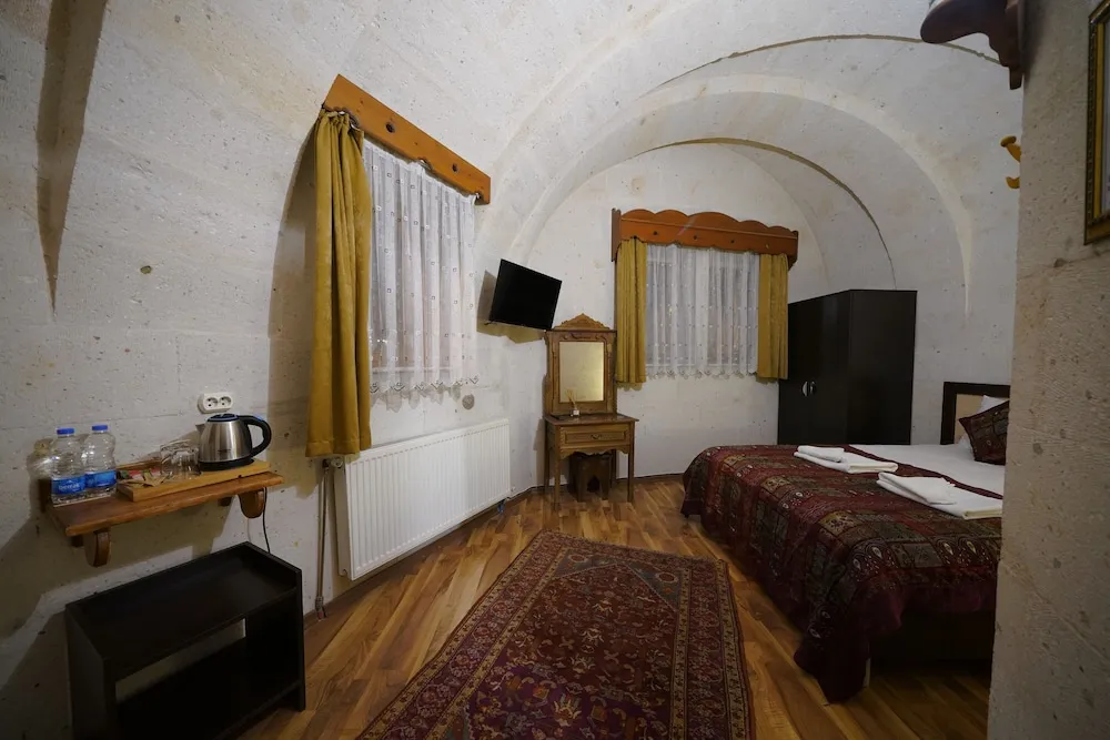 Economy Tek Büyük Yataklı Oda