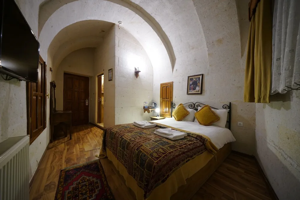 Economy Tek Büyük Yataklı Oda