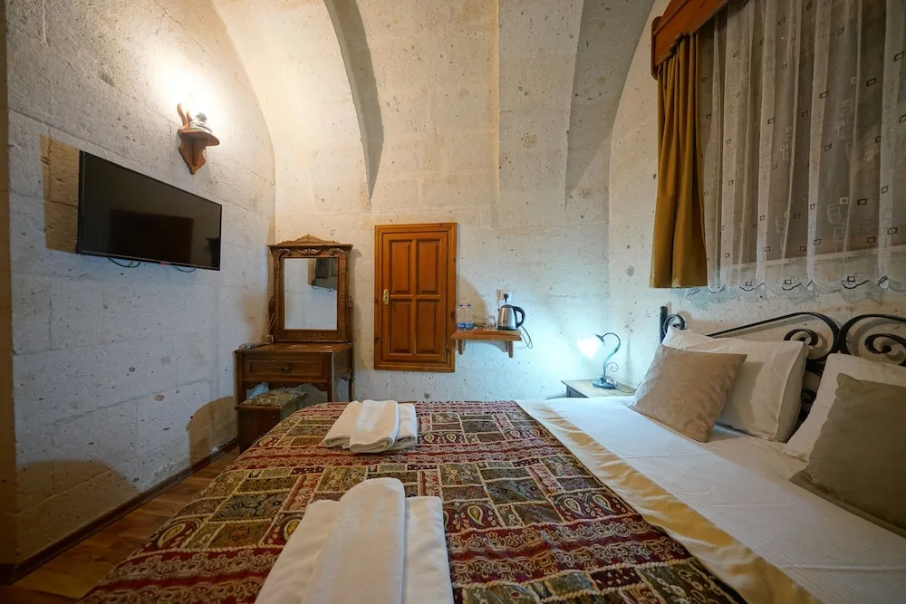 Economy Tek Büyük Yataklı Oda