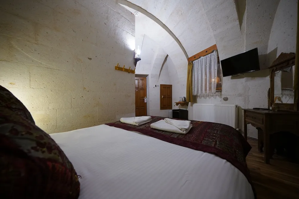 Economy Tek Büyük Yataklı Oda