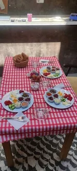 Lavinya Pansiyon