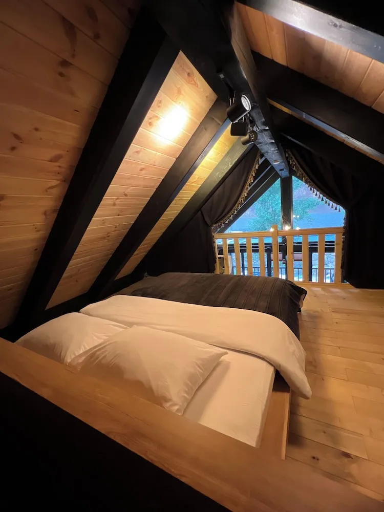 Premium Dağ Evi, 1 Çift Kişilik Yatak, Nehir Manzaralı