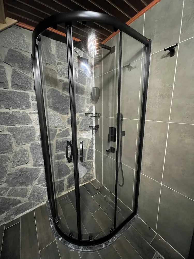 Premium Dağ Evi, 1 Çift Kişilik Yatak, Nehir Manzaralı
