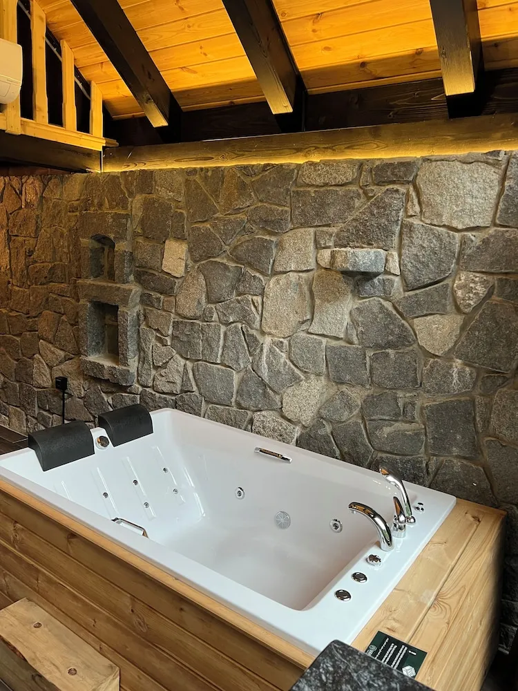 Premium Dağ Evi, 1 Çift Kişilik Yatak, Nehir Manzaralı