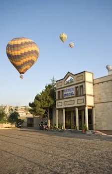 Ciner Hotel