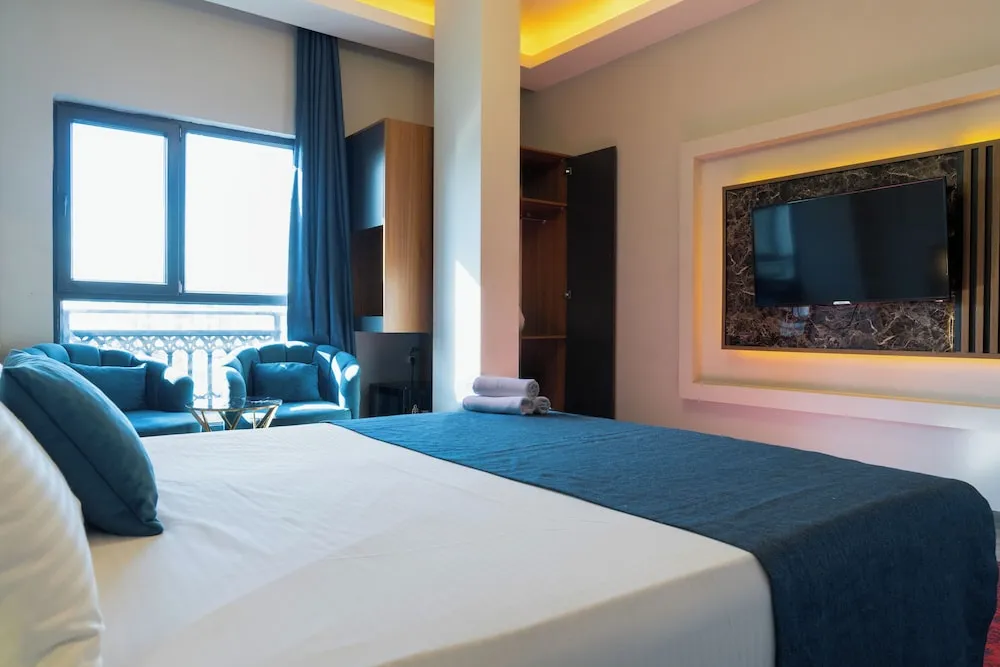 Standard Tek Büyük Yataklı Oda