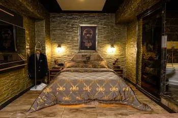 Golden Rock House