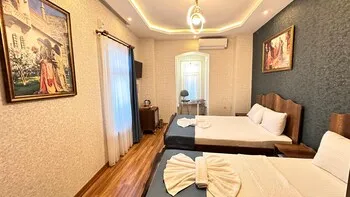 La Vien Hotel Old City