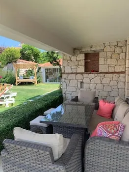 Panda Alaçatı Otel