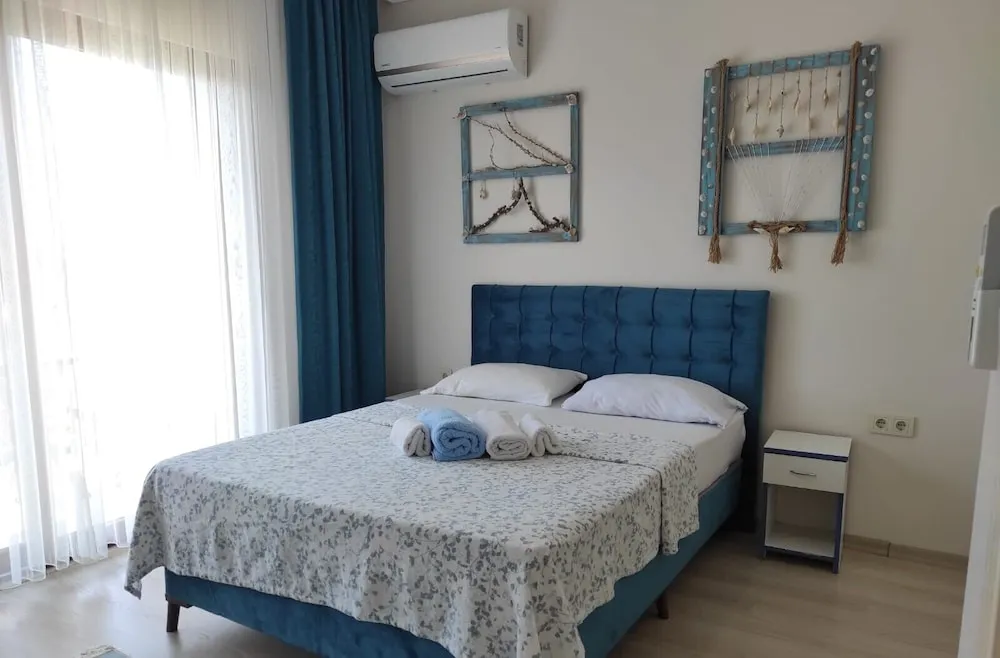 Basic Tek Büyük Yataklı Oda, 1 Çift Kişilik Yatak, Bahçe Manzaralı