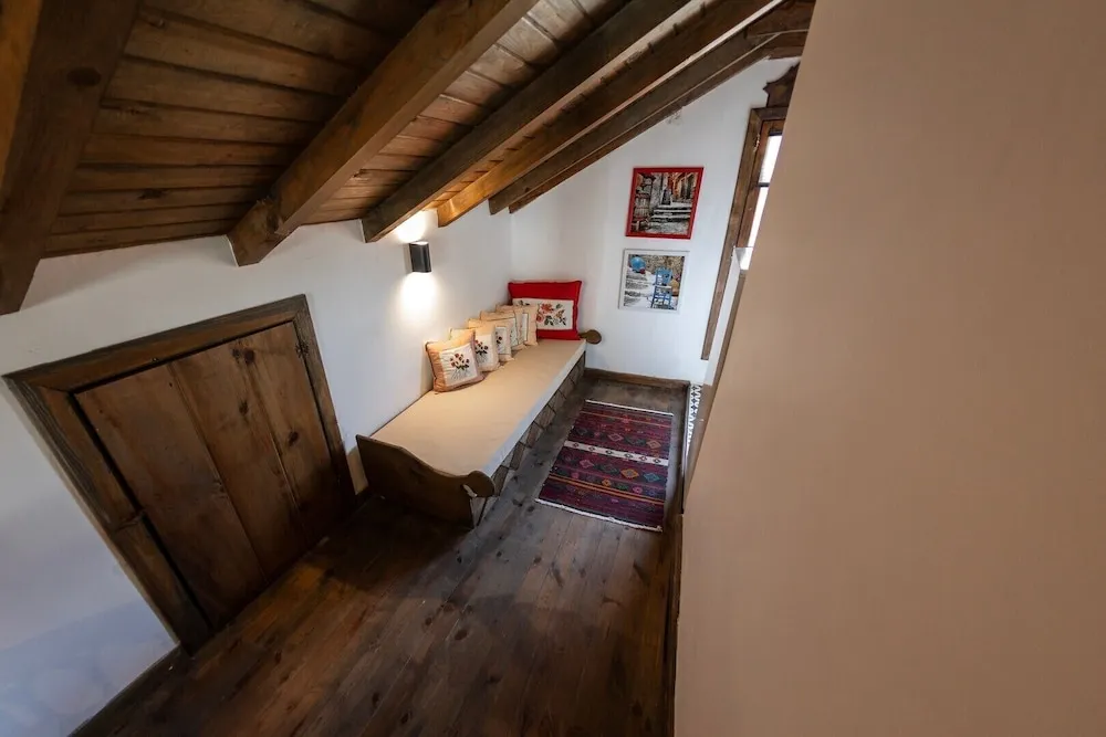 Romantic Oda, 1 Yatak Odası, Dağ Manzaralı
