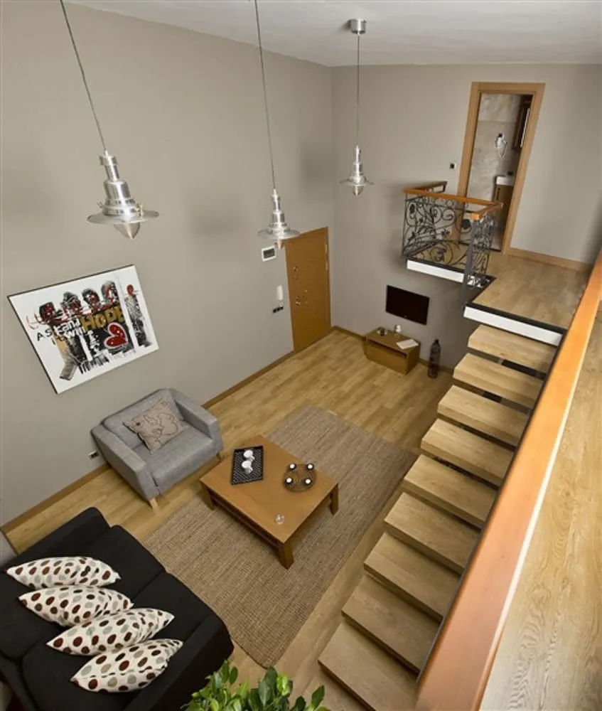 Loft Suite