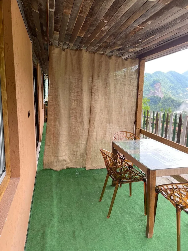 Economy Oda, Sigara İçilmez, Dağ Manzaralı