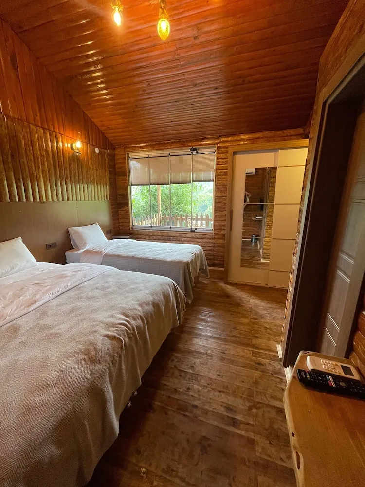 Family Oda, Sigara İçilmez, Dağ Manzaralı