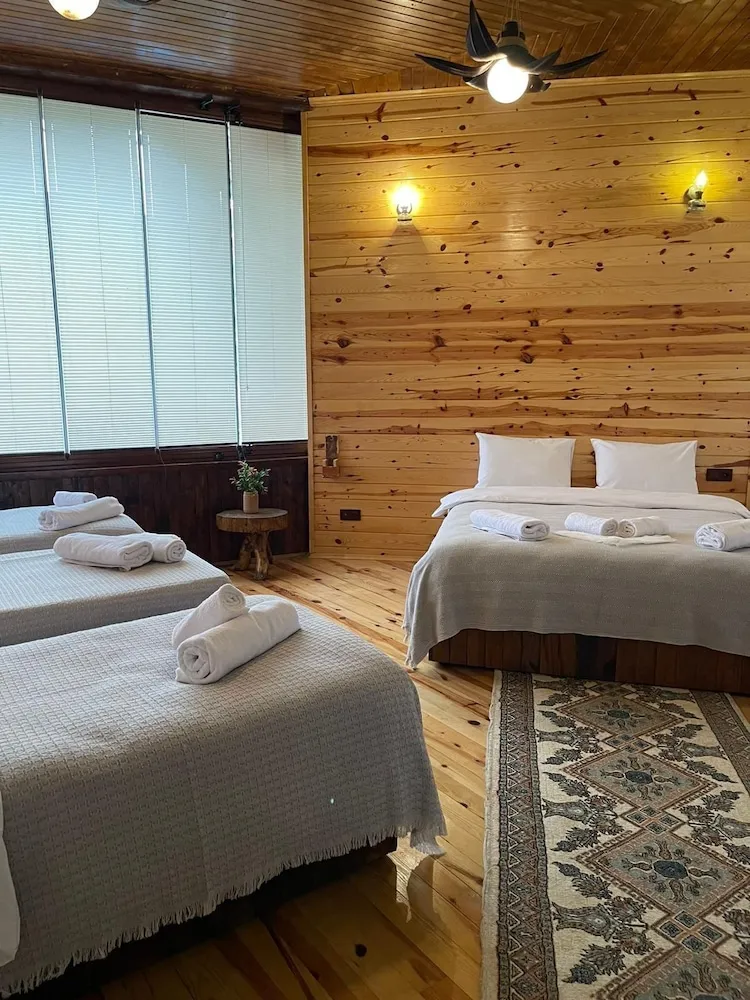 Grand Oda, Birden Çok Yatak, Sigara İçilmez, Dağ Manzaralı