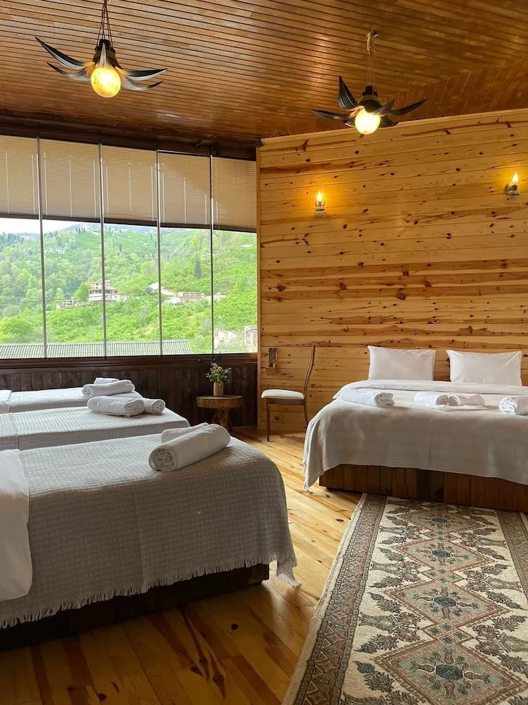 Grand Oda, Birden Çok Yatak, Sigara İçilmez, Dağ Manzaralı