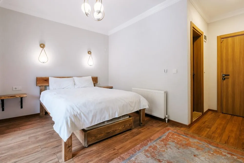 Standard Üç Kişilik Oda, Nehir Manzaralı