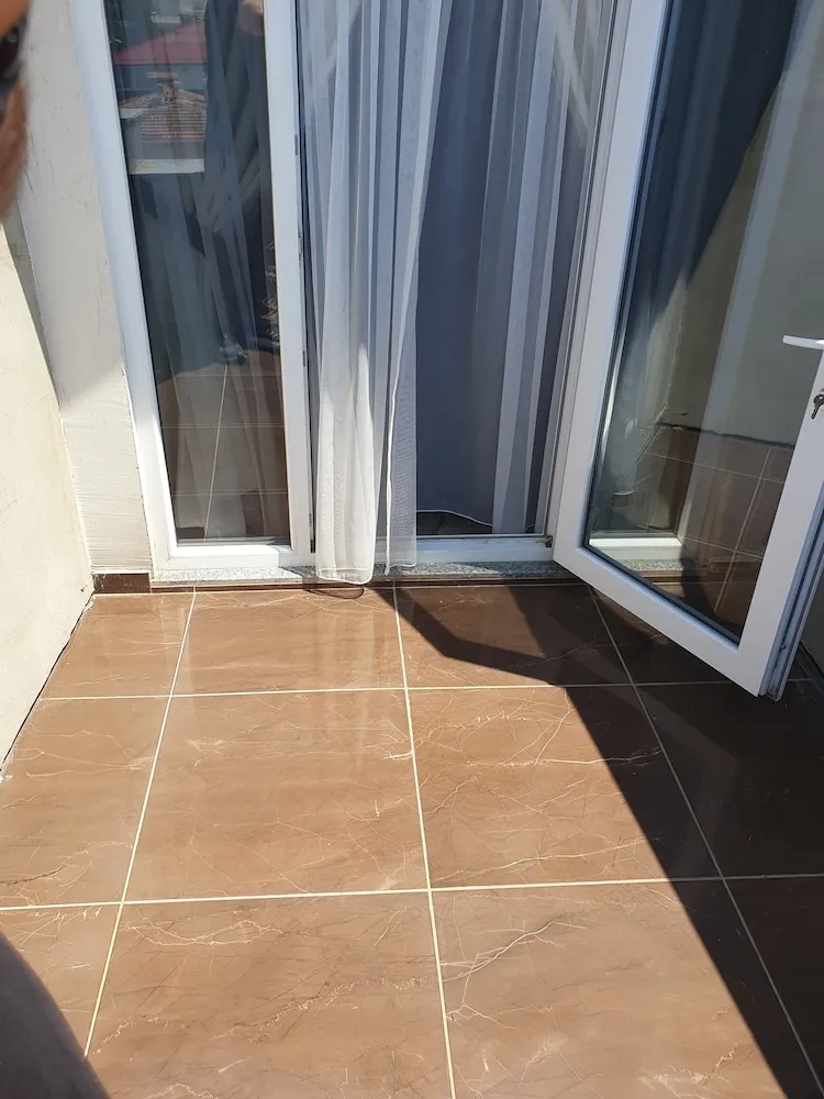 Premium Tek Büyük Yataklı Oda