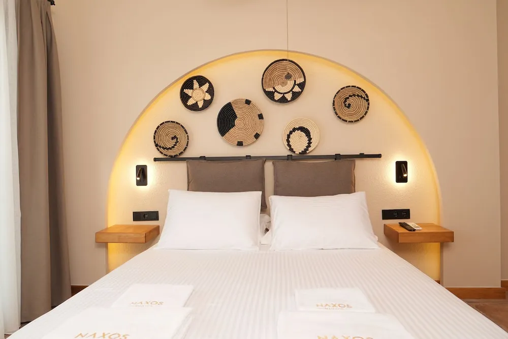 Luxury Oda, 1 Büyük (Queen) Boy Yatak, Deniz Manzaralı, Denize Sıfır