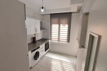 Nora Suite