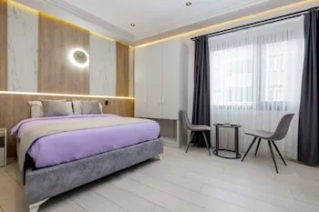 Lavender Airport Hotel
