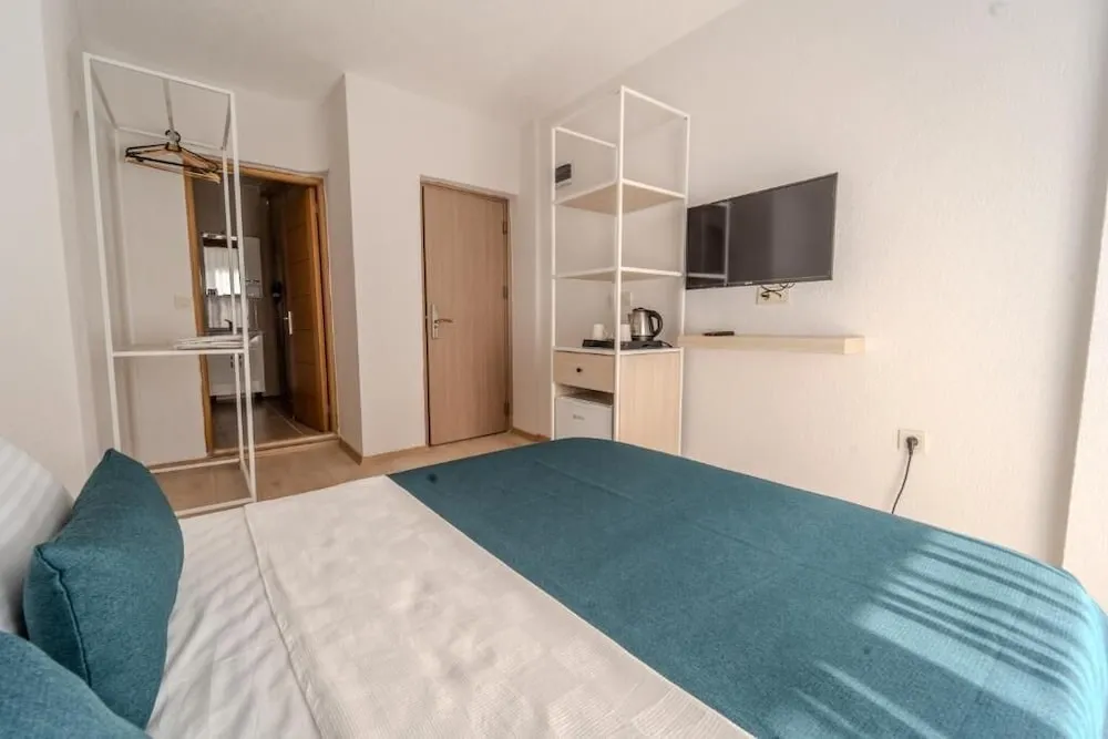 Deluxe Oda, Kısmi Deniz Manzaralı