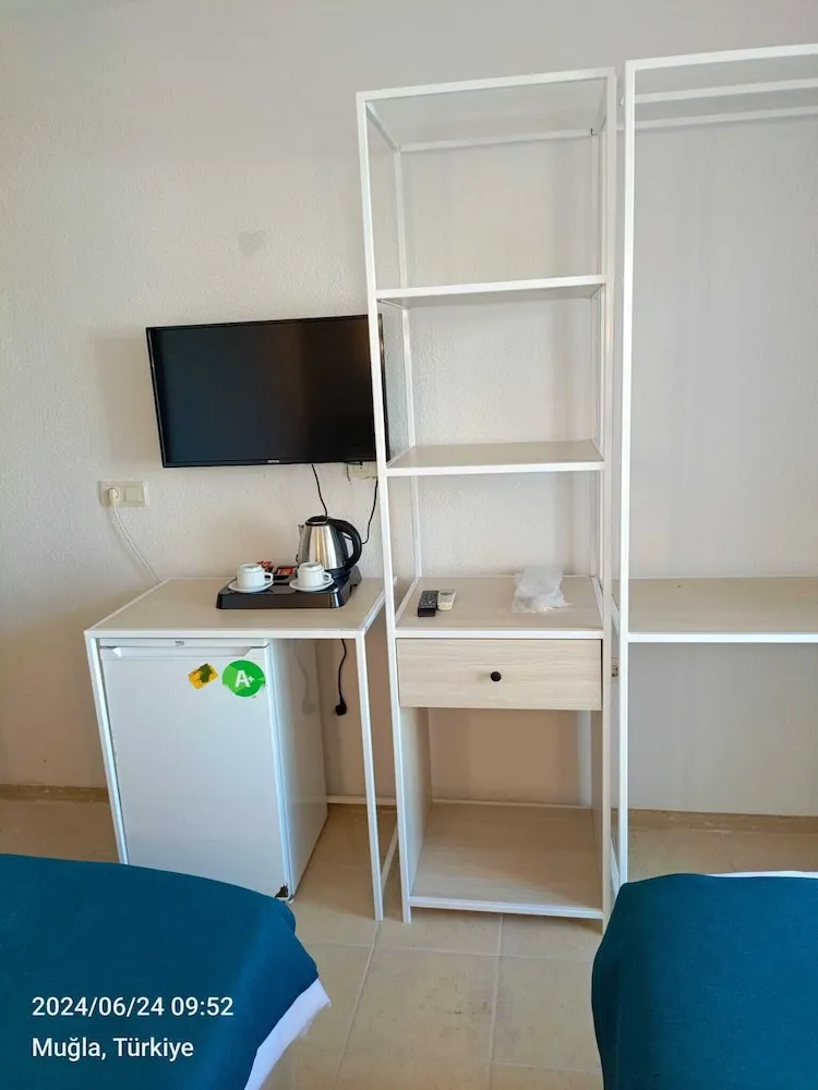 Standard Oda, Birden Çok Yatak, Kısmi Deniz Manzaralı
