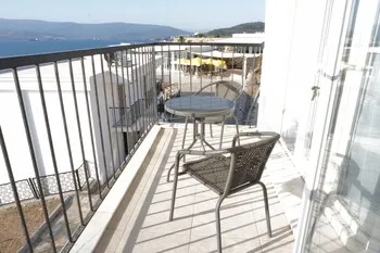 Ni Marin Hotel