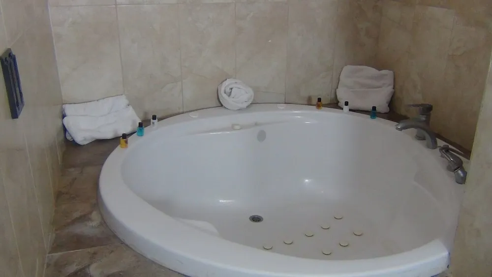 Deluxe Dört Kişilik Oda