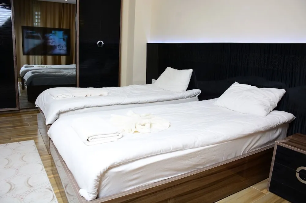 Deluxe Dört Kişilik Oda