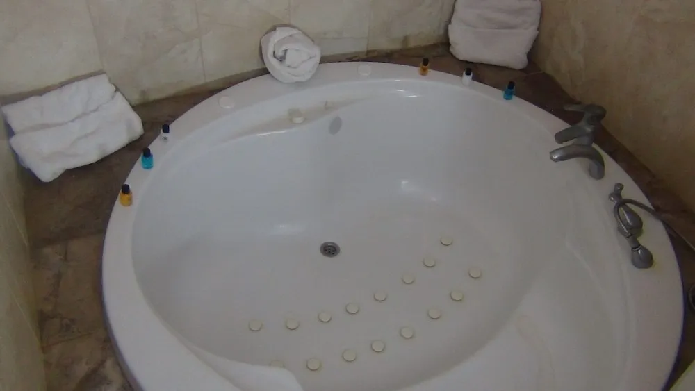 Deluxe Dört Kişilik Oda