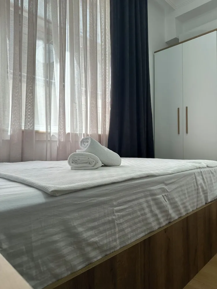 Standard Üç Kişilik Oda, Sigara İçilmez, Şehir Manzaralı