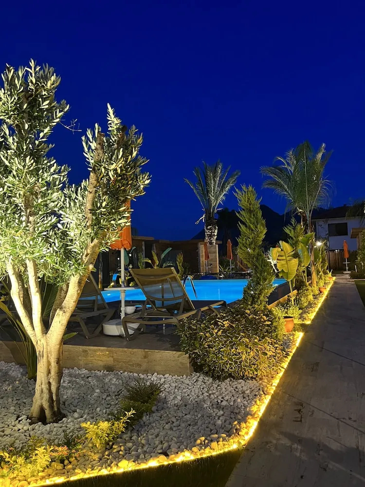 Premium Villa, Sıcak Su Küveti, Havuz Manzaralı