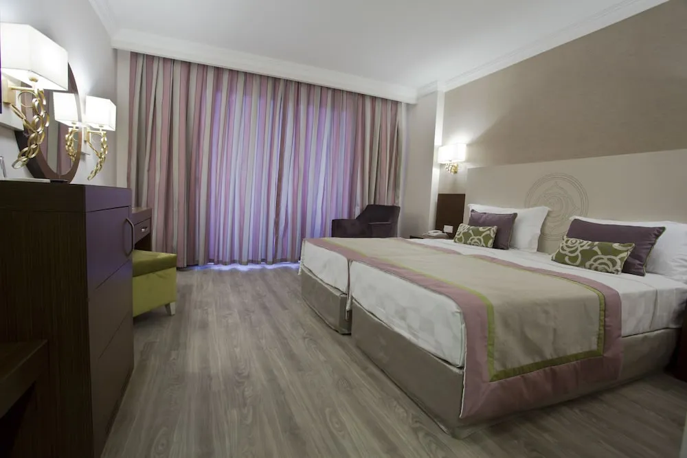 Standard Oda, Deniz Manzaralı (Adults Only)