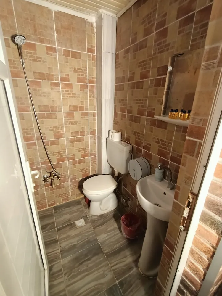 Standard Economy Room