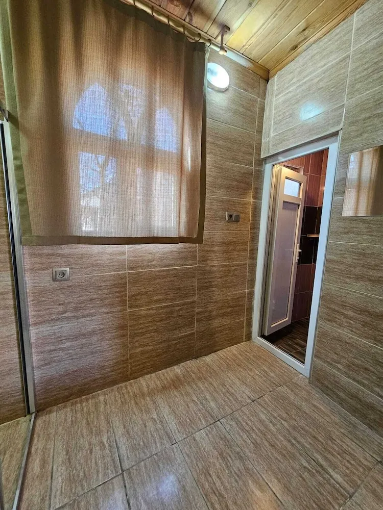 Family Üç Kişilik Oda