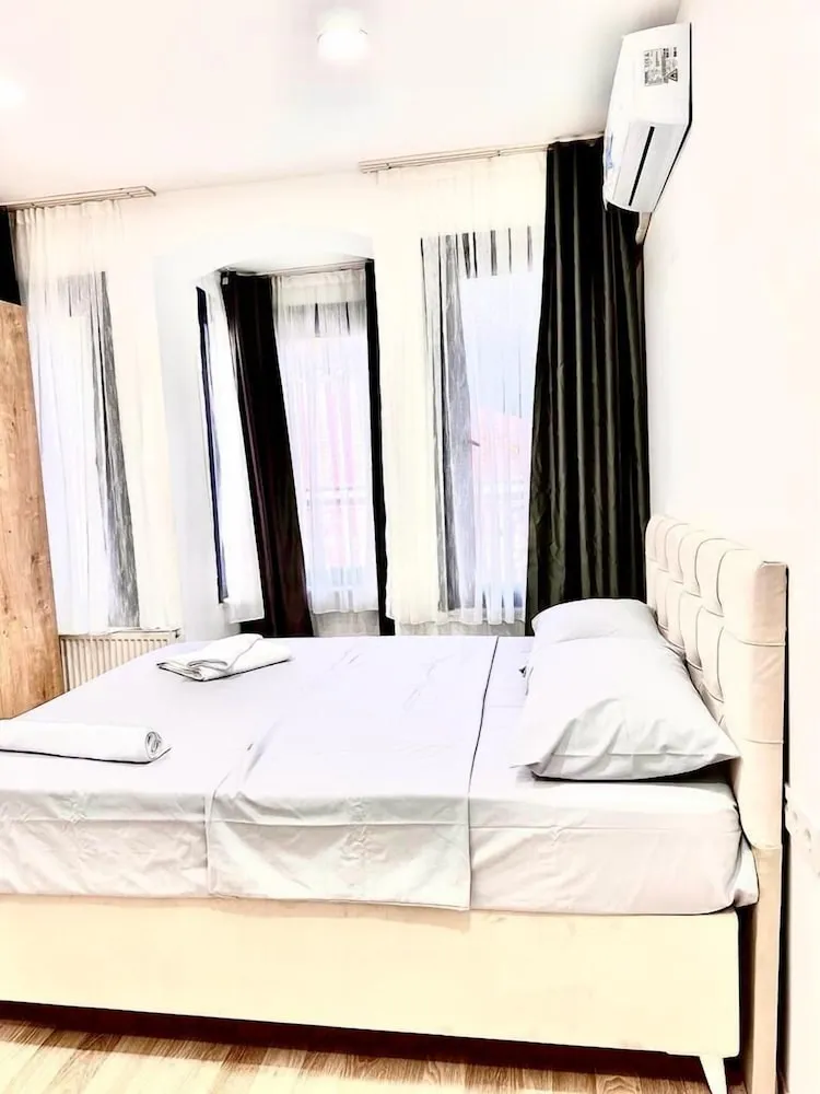 Deluxe Apart Daire